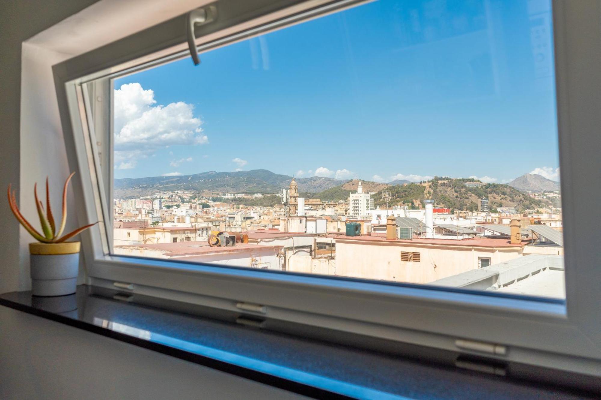 Sea Views Penthouse City Center Malaga Bagian luar foto